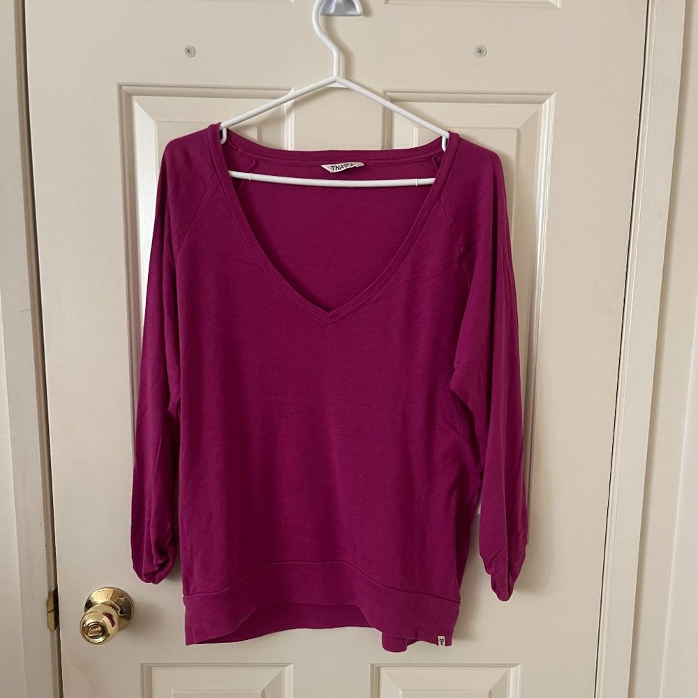 TNA Purple V-Neck Size S